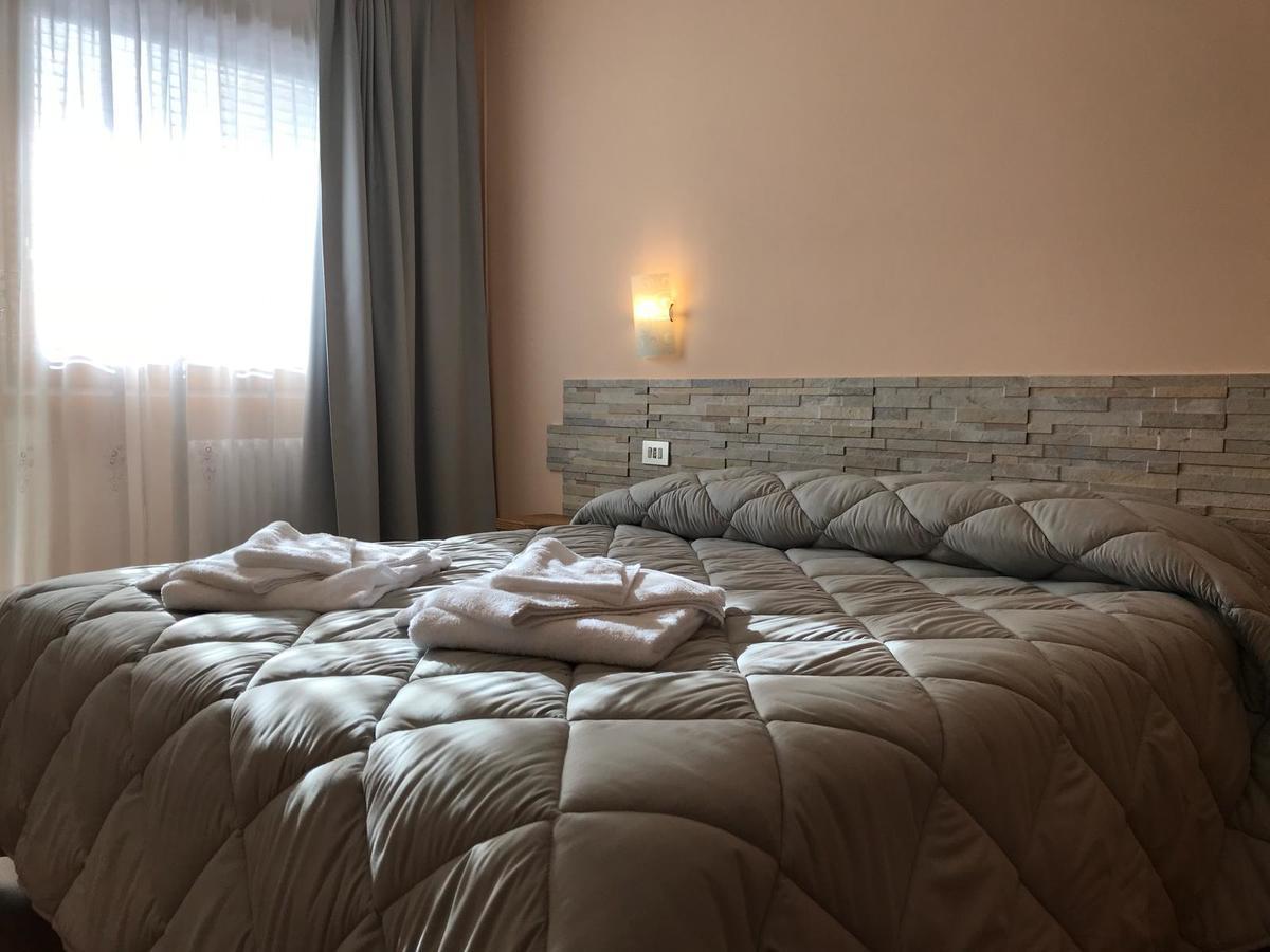 Hotel Olimpic เซสตรีเอ ภายนอก รูปภาพ