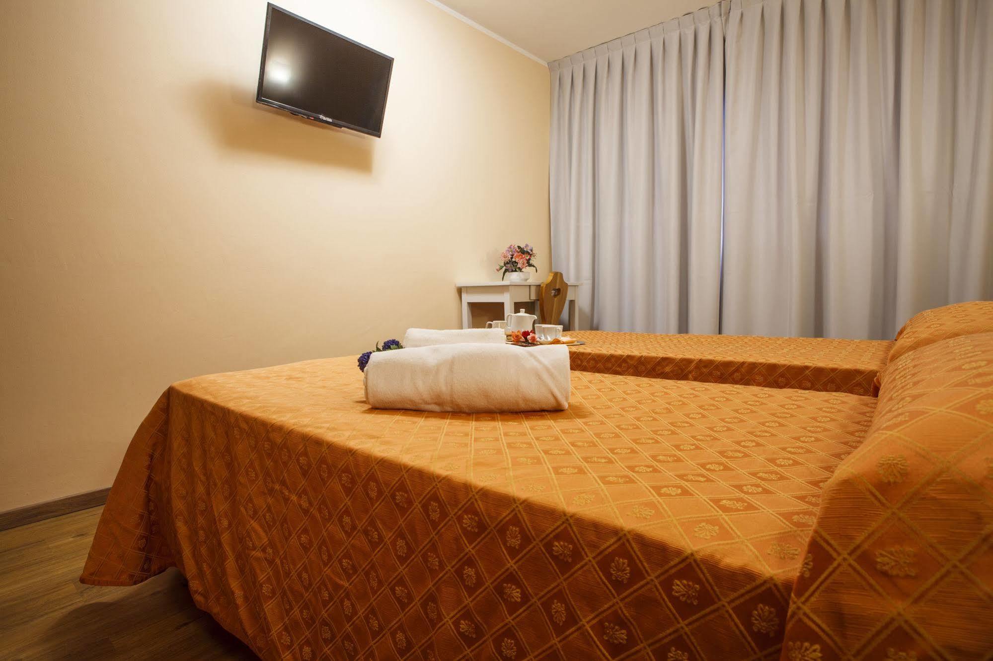 Hotel Olimpic เซสตรีเอ ภายนอก รูปภาพ