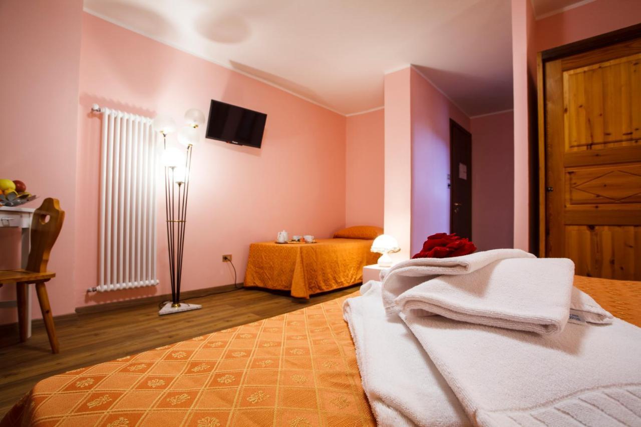 Hotel Olimpic เซสตรีเอ ภายนอก รูปภาพ