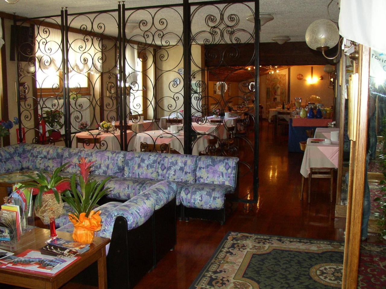 Hotel Olimpic เซสตรีเอ ภายนอก รูปภาพ